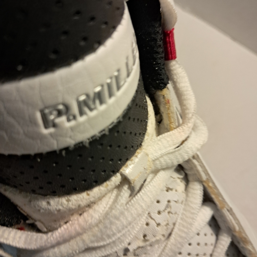 FM1182-UDY P. Miller Heart of Soldiers Soul Collection Mid Top Basketball Shoe. - Picture 7 of 16